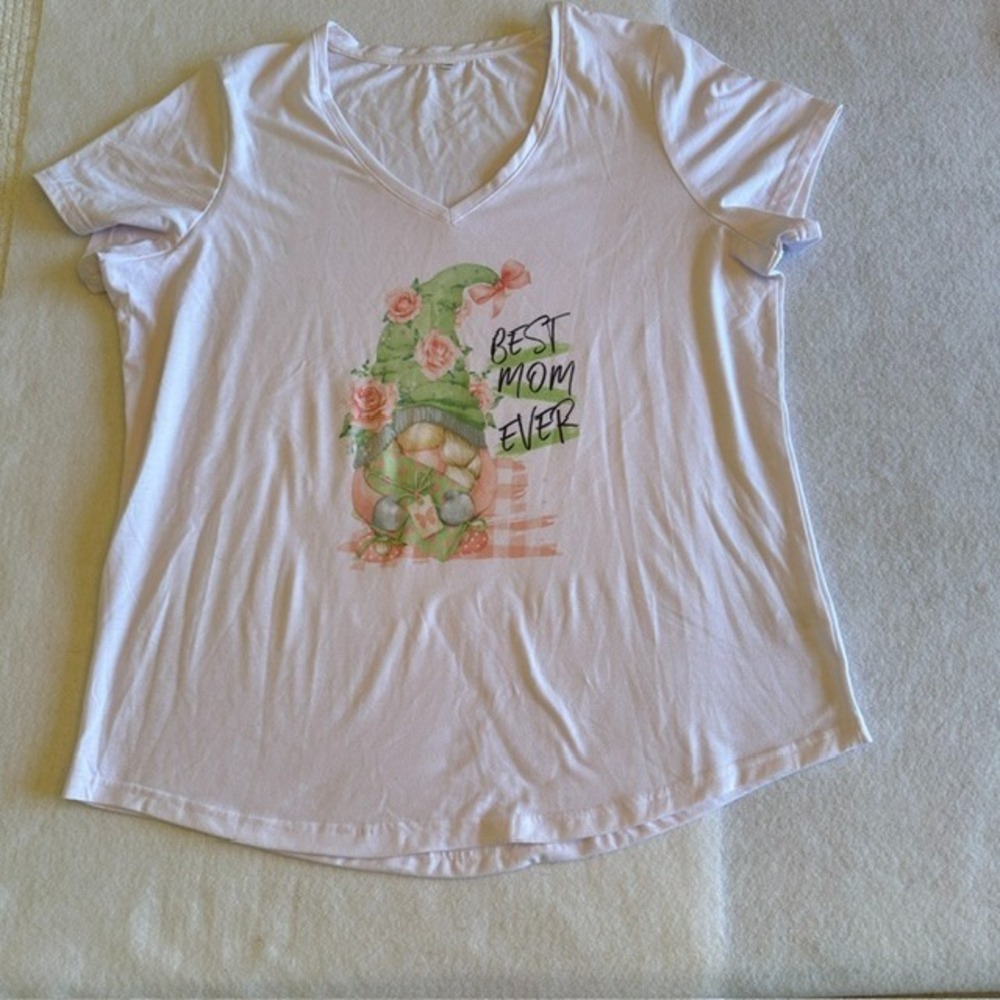 Best Mom Ever Garden Gnome T Shirt Womens 3XL White Floral V Neck Tee Casual